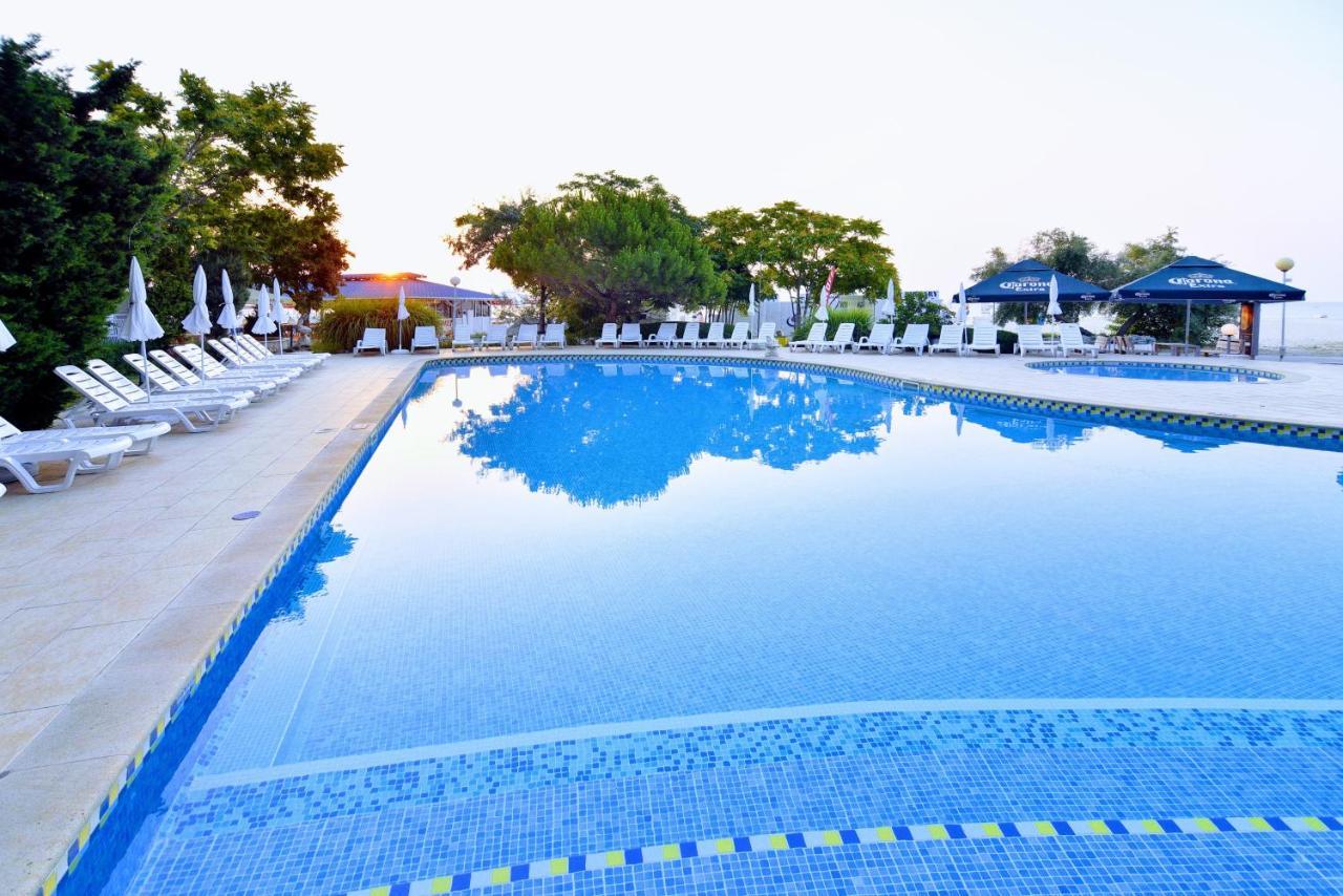 Kaliopa Hotel Albena Extérieur photo