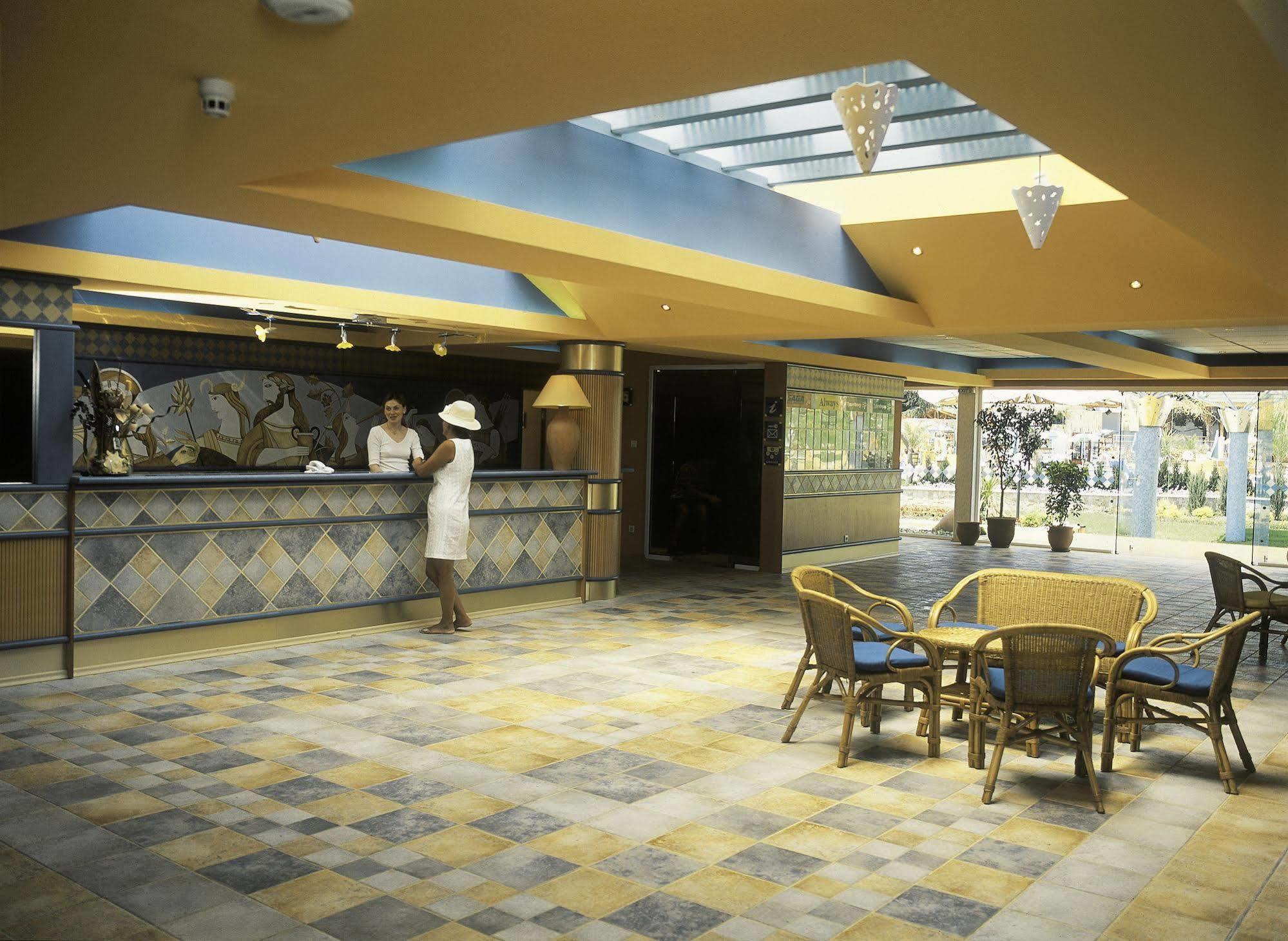 Kaliopa Hotel Albena Extérieur photo