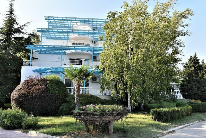 Kaliopa Hotel Albena Extérieur photo