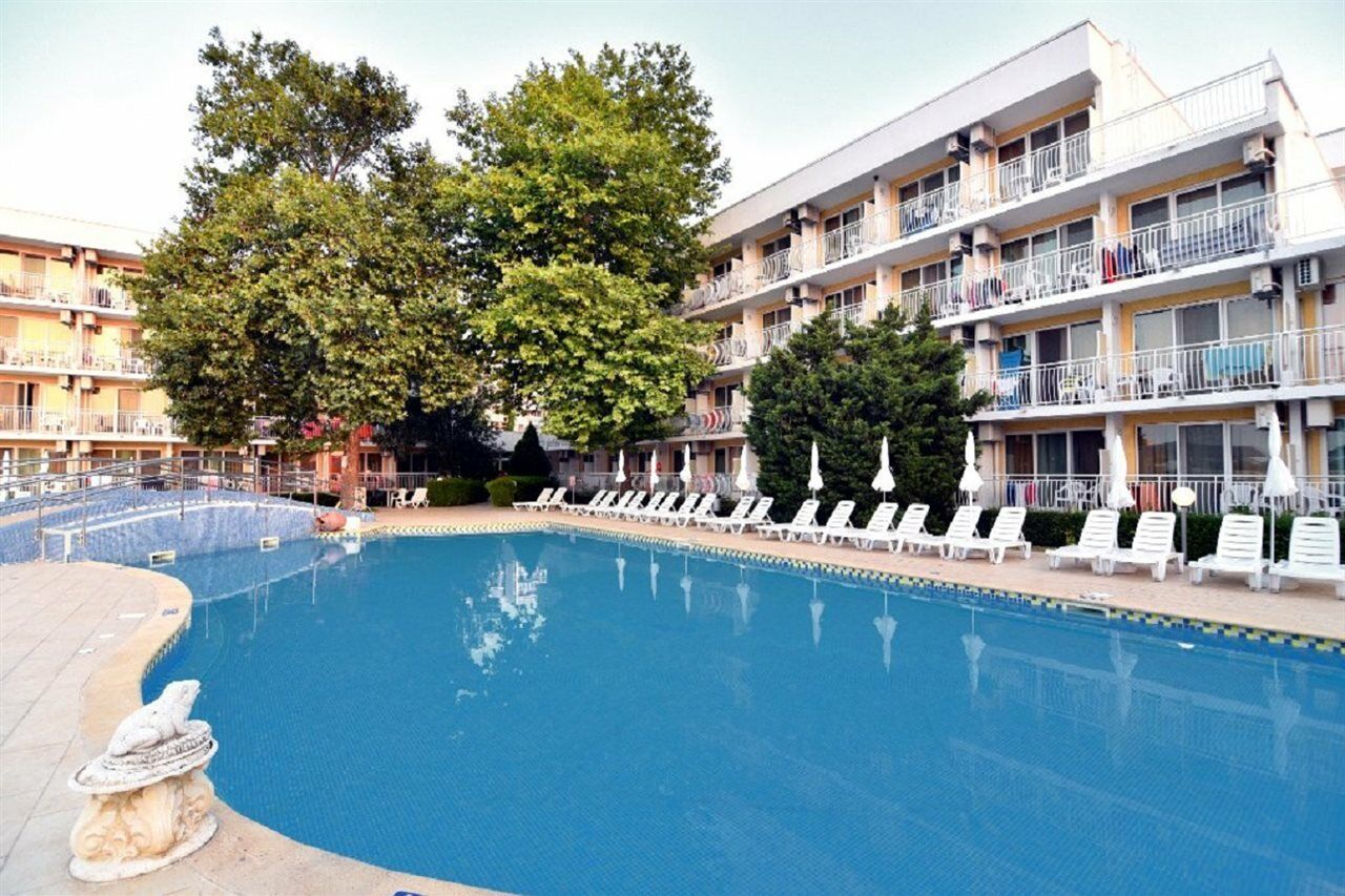 Kaliopa Hotel Albena Extérieur photo
