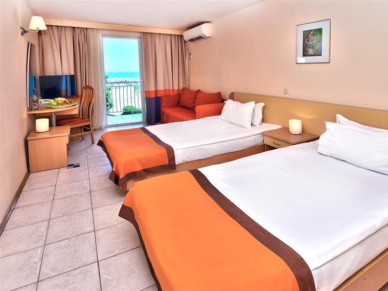 Kaliopa Hotel Albena Extérieur photo